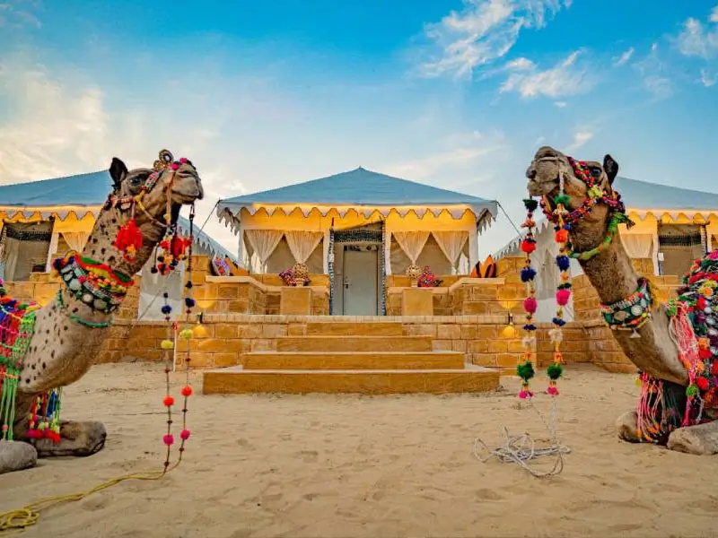 Jaisalmer Desert Camps – Luxury vs Budget Options